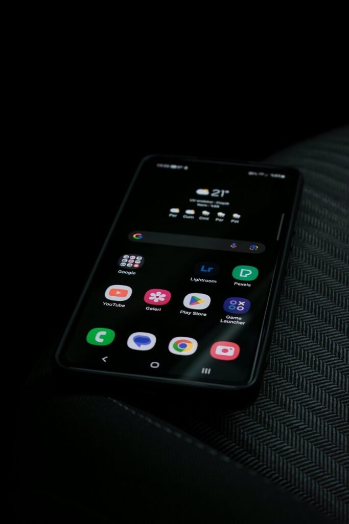 How to Make Money Online Using Your Smartphone